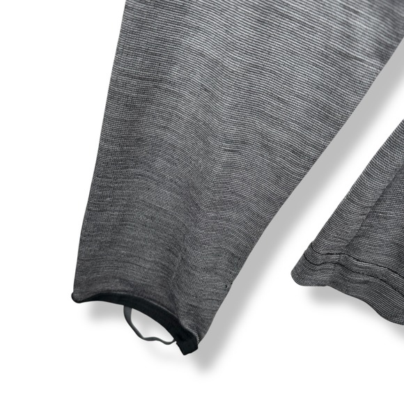 Voormi Hoodie Womens Medium Gray River Run Long Sleeve Base Layer Wool Blend Top - Picture 14 of 16